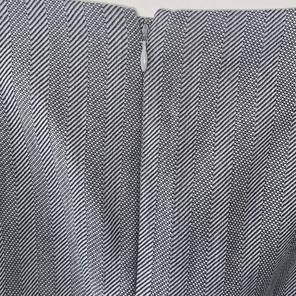 Alexander McQueen Fleece Wool Split Hem Pencil Skirt Sz 40 - Picture 5 of 8